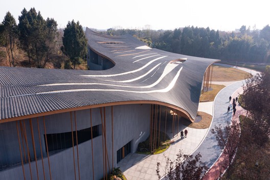 凯州音乐山谷展览馆 / 上海交通大学奥默默工作室