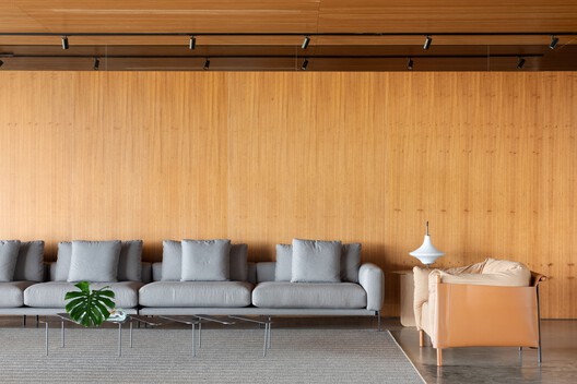 UVVA Winery / GAM Arquitetos UVVA Winery / GAM Arquitetos - Image 8 of 23
