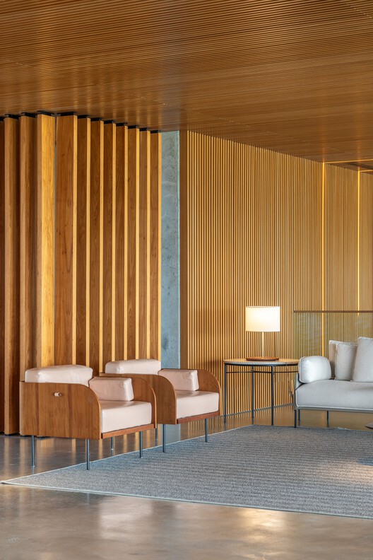 UVVA Winery / GAM Arquitetos UVVA Winery / GAM Arquitetos - Interior Photography, Wood, Chair