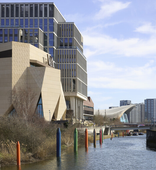 V&A East Museum by O’Donnell + Tuomey to Open in East London’s Cultural Quarter - Image 6 of 47