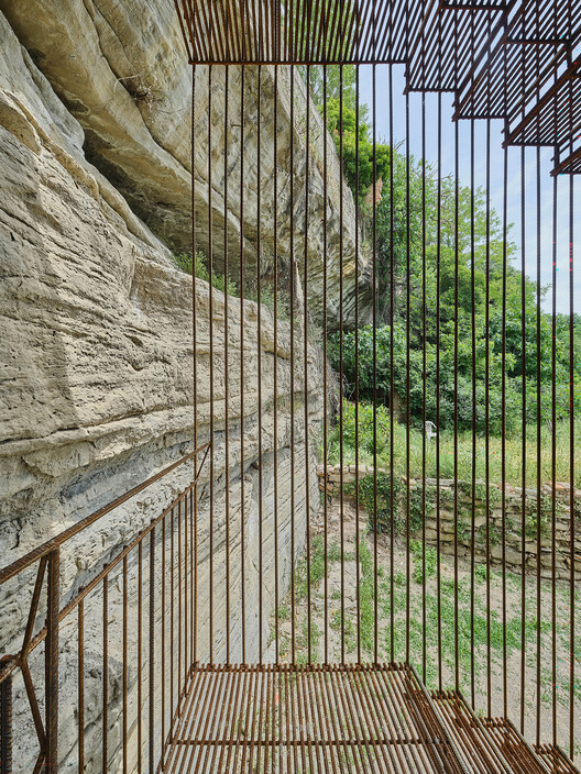 Landscape Staircase in the Vall del Pardís / Comas-Pont arquitectes Landscape Staircase in the Vall del Pardís / Comas-Pont arquitectes - Image 12 of 22