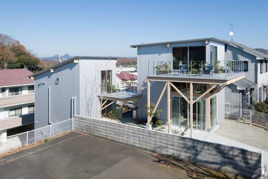 Cloud Terrace / CLOUD ARCHITECTS