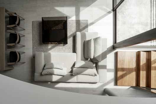 FN House / Anonym FN House / Anonym - Image 14 of 20