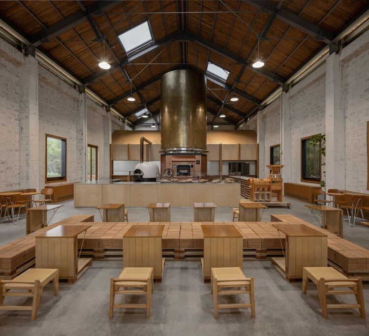 Cycle&Cycle Stone-oven Bakery Restaurant / Tens Atelier + FANAF - Restaurant