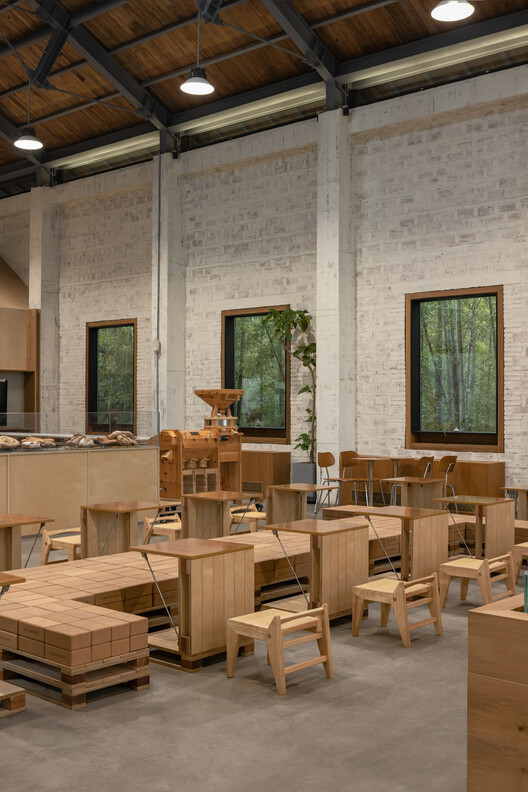 Cycle&Cycle Stone-oven Bakery Restaurant / Tens Atelier + FANAF - Interior Photography, Dining room, Wood, Chair