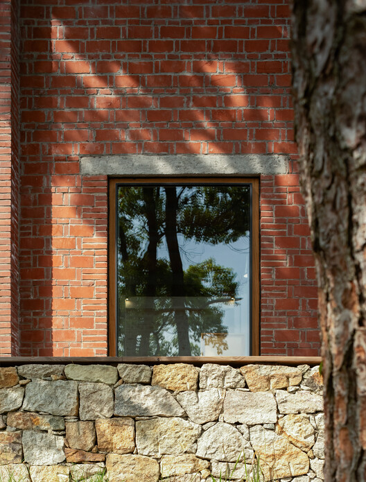 Cycle&Cycle Stone-oven Bakery Restaurant / Tens Atelier + FANAF - Exterior Photography, Brick