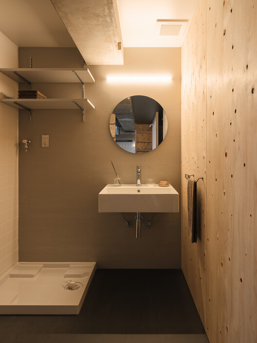 Six-Grid House in Osaka / Atelier 405 - Image 20 of 24