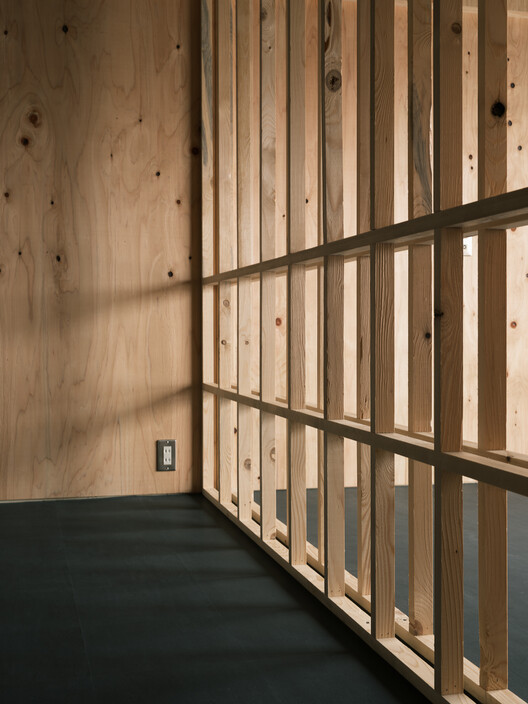 Six-Grid House in Osaka / Atelier 405 - Image 21 of 24