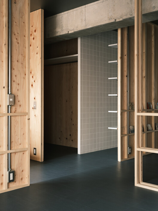 Six-Grid House in Osaka / Atelier 405 - Image 15 of 24