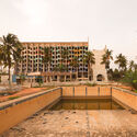 Hôtel de la Paix: An Alternative Approach to Modern Heritage in Togo - Imagen 1 de 4