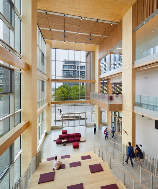 Limberlost Place / Moriyama & Teshima Architects - Image 3 of 39