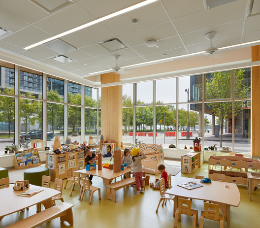 Limberlost Place / Moriyama & Teshima Architects - Image 20 of 39