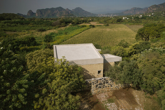 Casa Chelina / Pablo Oñate Taller Casa Chelina / Pablo Oñate Taller - Fotografía exterior