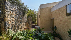 Casa Chelina / Pablo Oñate Taller