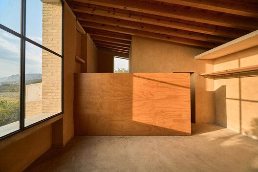 Casa Chelina / Pablo Oñate Taller Casa Chelina / Pablo Oñate Taller - Fotografía interior, Madera, Fijación Vigas