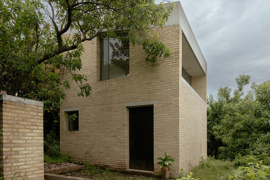 Casa Chelina / Pablo Oñate Taller Casa Chelina / Pablo Oñate Taller - Fotografía exterior, Ladrillo