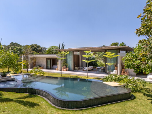 Boutique House / Studio Gontijo Arquitetura Boutique House / Studio Gontijo Arquitetura - Exterior Photography, Garden