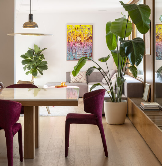 Reforma de Apartamento Passivhaus em Torres Blancas / CSO arquitectura - Fotografia de Interiores, Sala de Estar, Madeira, Mesa, Iluminação, Cadeira