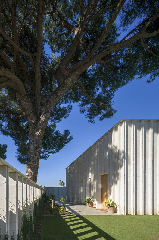House J / SV60 Arquitectos - Image 12 of 26
