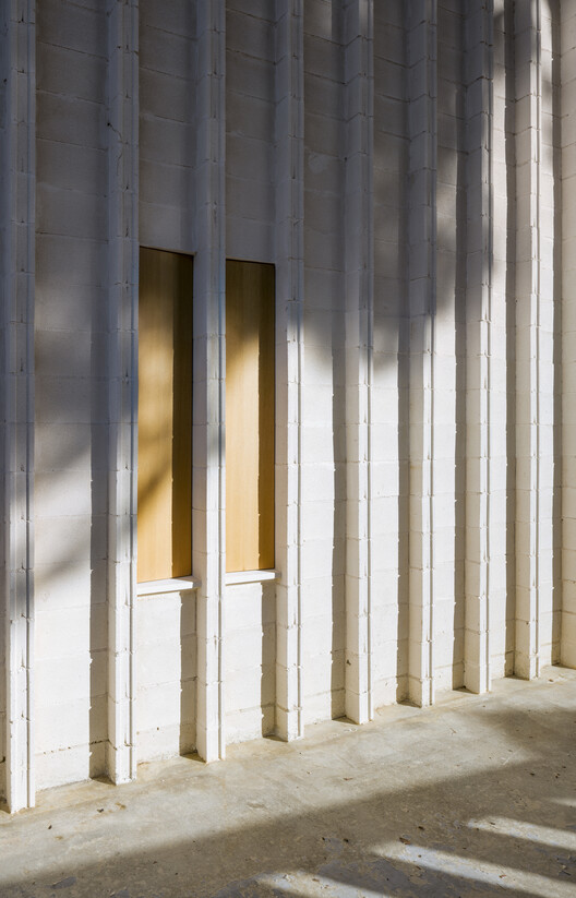 House J / SV60 Arquitectos - Image 17 of 26