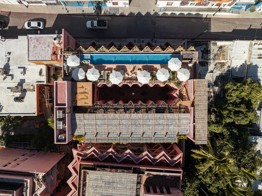 Laiva Plaza Hotel / RA! Laiva Plaza Hotel / RA! - Image 12 of 30