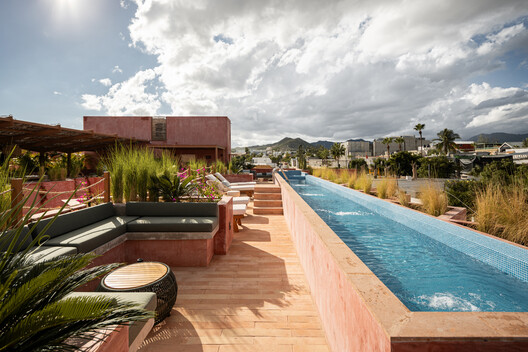 Laiva Plaza Hotel / RA! Laiva Plaza Hotel / RA! - Image 6 of 30