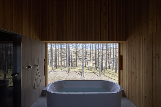 House in Kirigamine / imajo design - Interior Photography, Bathroom, Wood