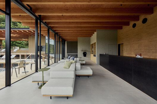 SATOYAMA TERRACE / Tatsuro Sasaki Architects - Interior Photography, Living Room, Wood, Chair
