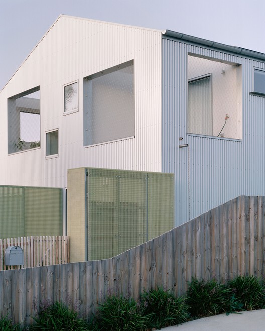 Shand Road / Ys Housing - Exterior Photography, Balcony