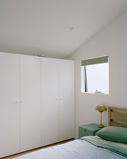 Shand Road / Ys Housing - Interior Photography, Bedroom, Wood, Closet