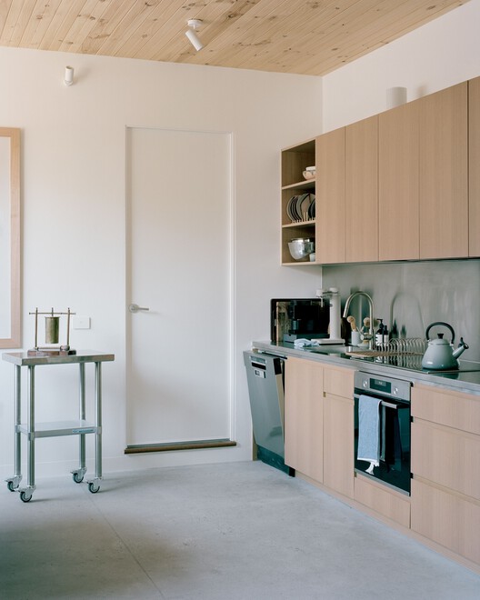 Shand Road / Ys Housing - Interior Photography, Kitchen, Countertop, Wood, Lighting, Chair