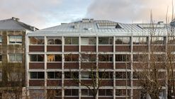Edifício De Habitação Multifamiliar Hintze Ribeiro / Helder da Rocha Arquitectos