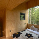 Playtime Cabin / Wiki World + Advanced Architecture Lab - Interior Photography, Cabins & Lodges, Bedroom