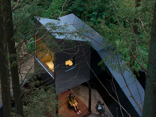 Playtime Cabin / Wiki World + Advanced Architecture Lab - Exterior Photography, Wood, Forest