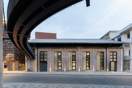 Nanhai Dali "Yanbu 1432" Yanbu Grain Processing Plant & Distillery Renovation / Atelier cnS - Exterior Photography, Brick, Concrete