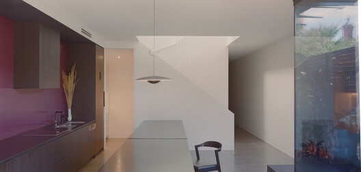 Burnley House / Sonelo Architects - Interior Photography, Wood, Lighting, Glass, Countertop, Chair