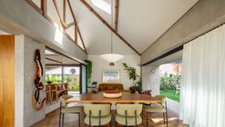 Casa Cafelândia / Ana Sawaia Arquitetura