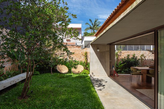 Cafelândia House / Ana Sawaia Arquitetura - Exterior Photography, Garden, Courtyard