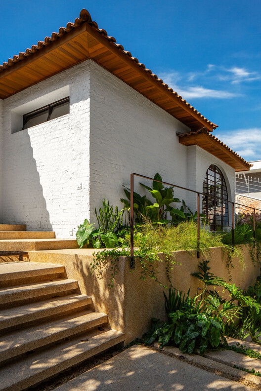 Cafelândia House / Ana Sawaia Arquitetura - Exterior Photography, Stairs