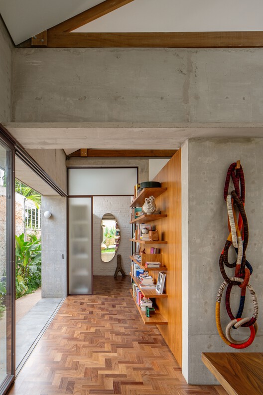 Cafelândia House / Ana Sawaia Arquitetura - Image 12 of 36