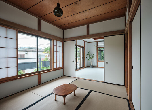 Minamicho House / ROOVICE - Interior Photography, Wood, Glass