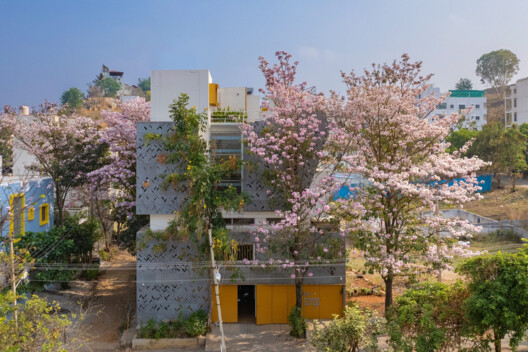 The Blooming Haus / Studio WhiteScape - Exterior Photography, Balcony