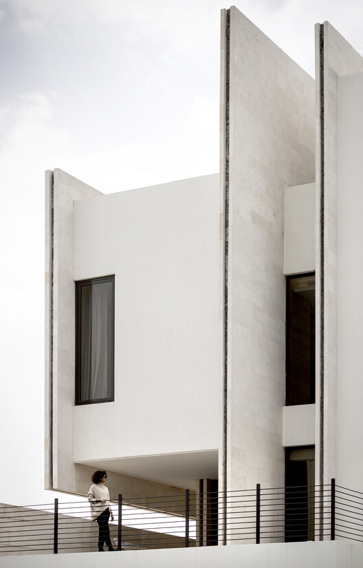 House 30 / Massive Order - Interior Photography