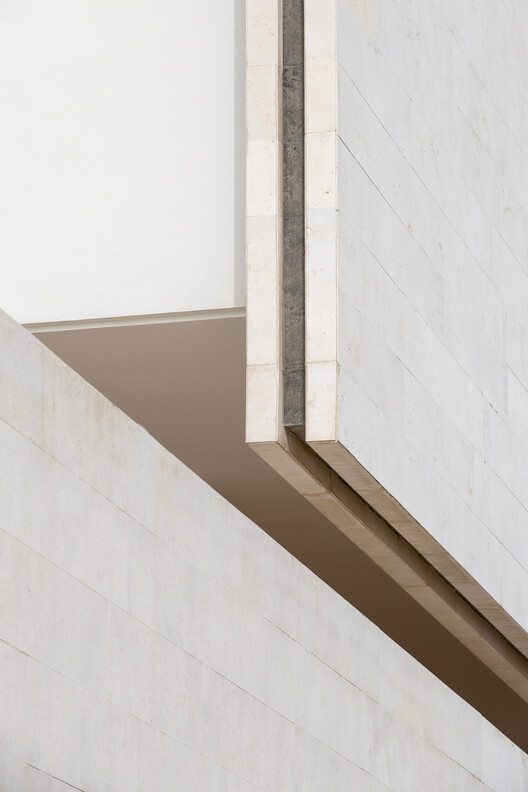 House 30 / Massive Order - Image 7 of 18