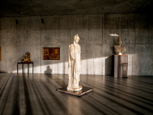 Peter Zumthor’s LACMA David Geffen Galleries Open in Los Angeles - Image 13 of 45