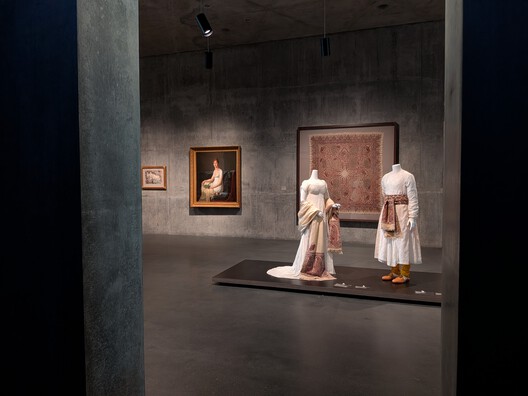 Peter Zumthor’s LACMA David Geffen Galleries Open in Los Angeles - Image 31 of 45