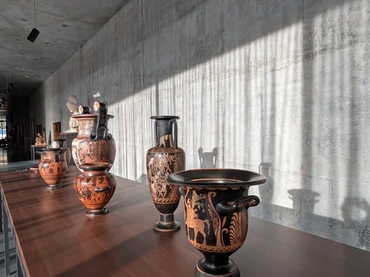 Peter Zumthor’s LACMA David Geffen Galleries Open in Los Angeles - Image 17 of 45