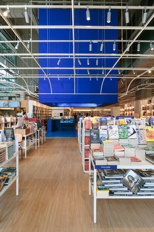Livraria da Vila / ARCHITECTS OFFICE Livraria da Vila / ARCHITECTS OFFICE - Image 19 of 23