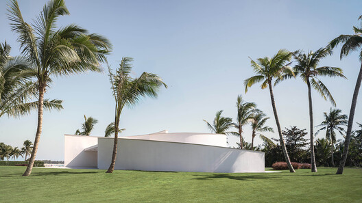 Conch Station / Perform Design Studio - Image 3 of 19