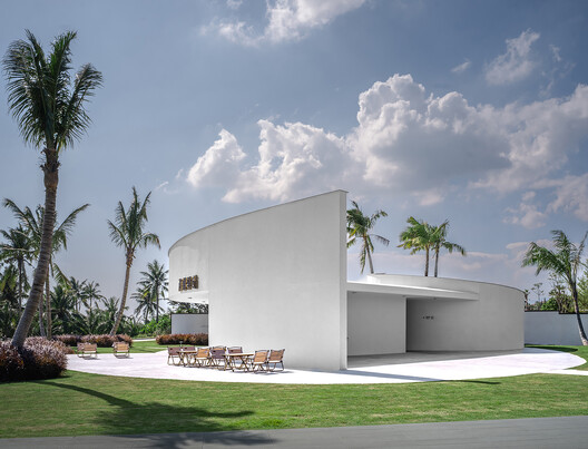 Conch Station / Perform Design Studio - Image 7 of 19